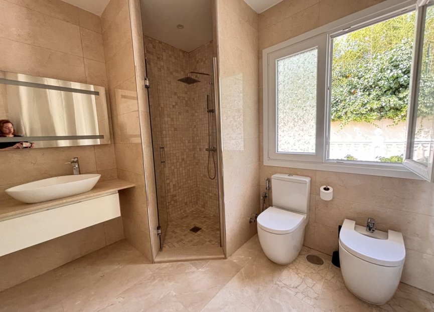 Resale - House - Detached Villa - Estepona - Selwo