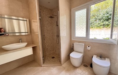 Resale - House - Detached Villa - Estepona - Selwo