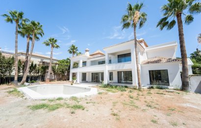 Resale - House - Detached Villa - Marbella - Sierra Blanca