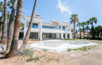 Resale - House - Detached Villa - Marbella - Sierra Blanca