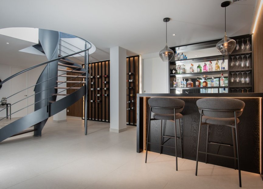 Resale - House - Detached Villa - Estepona - Estepona Centro