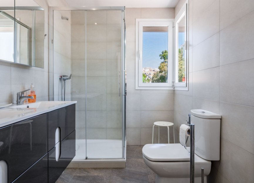 Resale - House - Detached Villa - Marbella - Marbella Centro