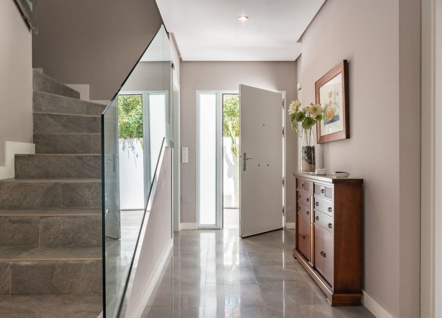 Resale - House - Detached Villa - Marbella - Marbella Centro