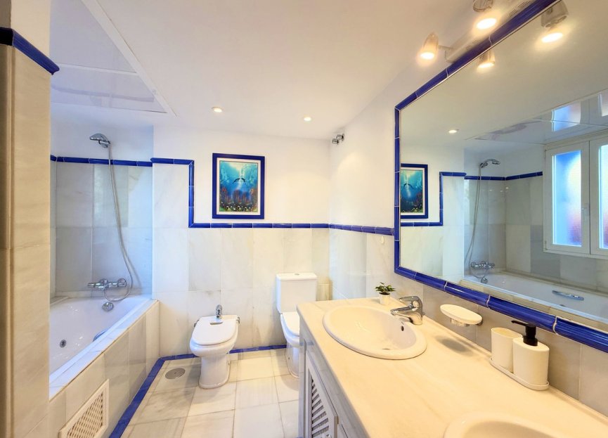 Resale - Ground floor apartment - Casares - Casares Playa