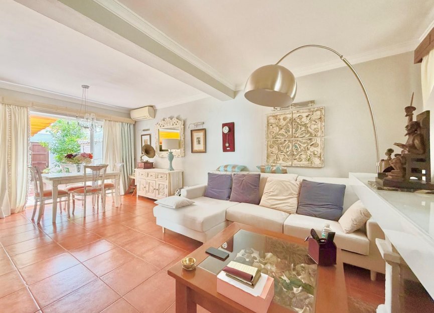 Resale - House - Semi-Detached House - Fuengirola - Fuengirola Centro