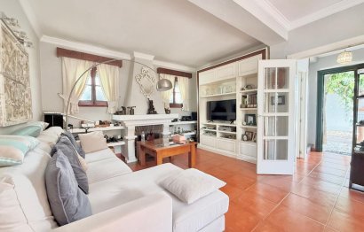 Resale - House - Semi-Detached House - Fuengirola - Fuengirola Centro
