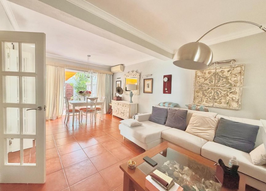 Resale - House - Semi-Detached House - Fuengirola - Fuengirola Centro