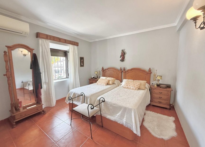 Resale - House - Semi-Detached House - Fuengirola - Fuengirola Centro