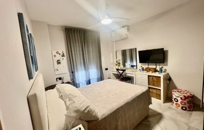 Resale - Apartment - Middle Floor Apartment - Estepona - Estepona Centro