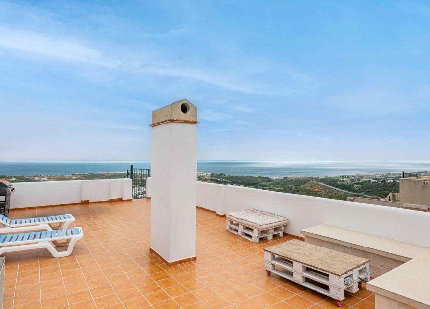 Reventa - Apartment - Top Floor Apartment - Casares - Casares Centro