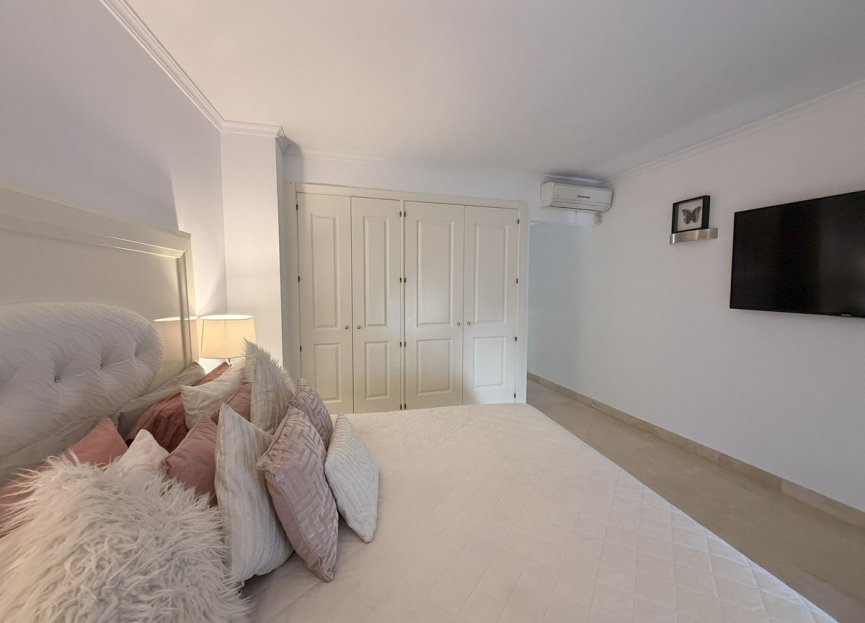 Reventa - House - Townhouse - Estepona - Atalaya