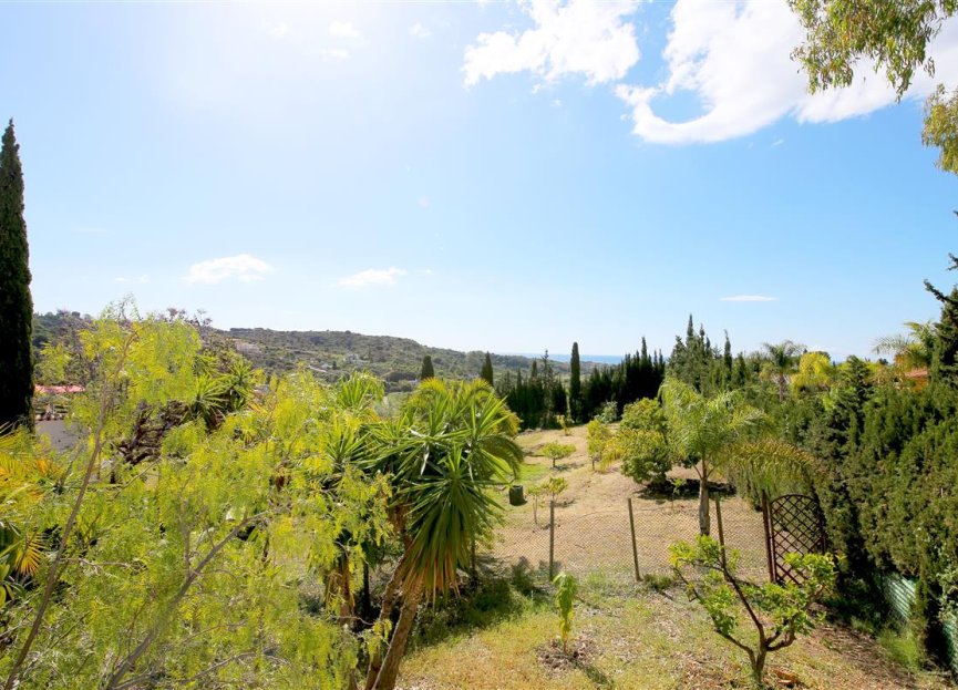 Resale - House - Detached Villa - Estepona - Estepona Centro