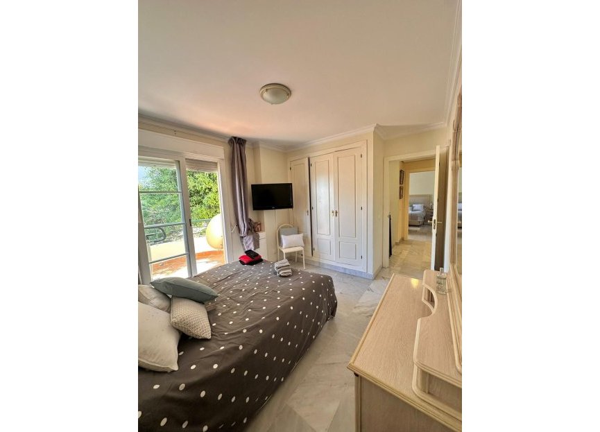 Resale - Apartment - Duplex - Marbella - Nueva Andalucia