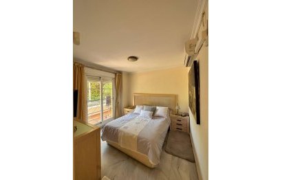 Resale - Apartment - Duplex - Marbella - Nueva Andalucia
