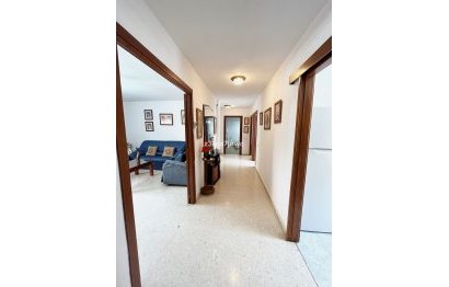 Resale - Ground floor apartment - Estepona - Estepona Centro