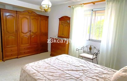 Resale - Ground floor apartment - Estepona - Estepona Centro