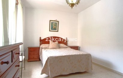 Resale - Ground floor apartment - Estepona - Estepona Centro