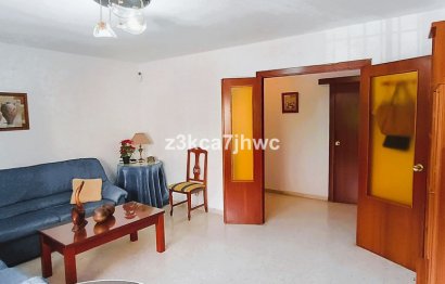 Resale - Ground floor apartment - Estepona - Estepona Centro