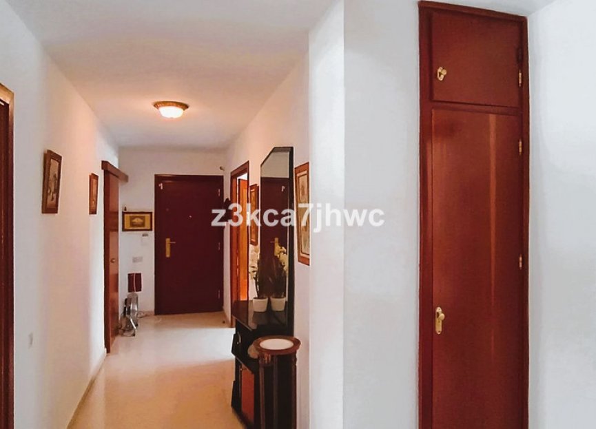 Resale - Ground floor apartment - Estepona - Estepona Centro