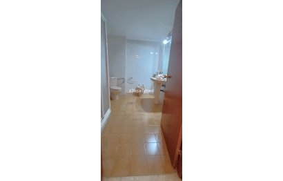 Resale - Ground floor apartment - Estepona - Estepona Centro