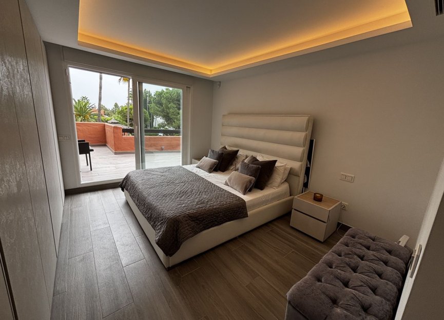 Resale - Apartment - Middle Floor Apartment - Marbella - San Pedro De Alcantara