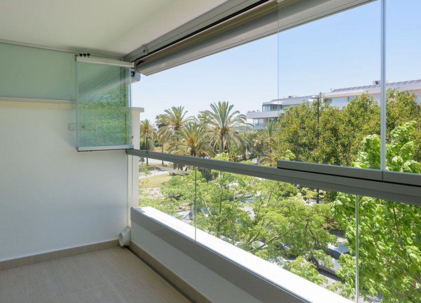 Resale - Apartment - Middle Floor Apartment - Marbella - Marbella Centro