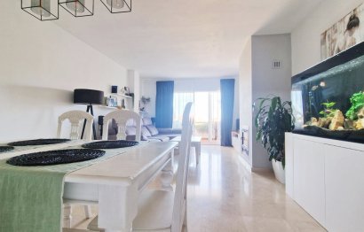 Resale - Apartment - Middle Floor Apartment - Estepona - Bel Air