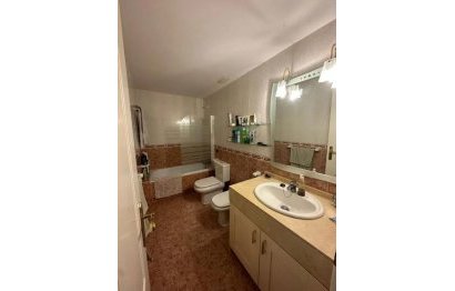 Resale - Ground floor apartment - Marbella - Nueva Andalucia