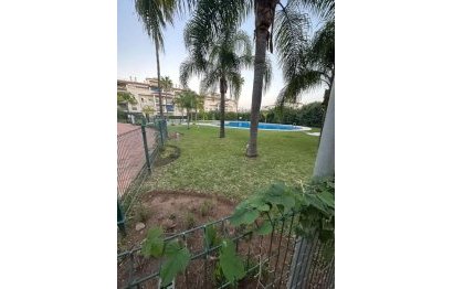 Resale - Ground floor apartment - Marbella - Nueva Andalucia