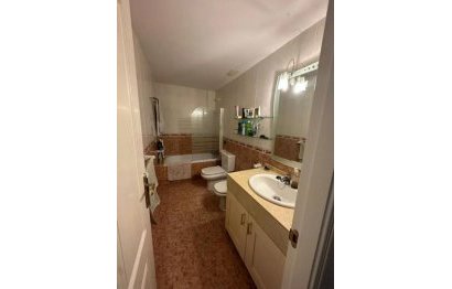 Resale - Ground floor apartment - Marbella - Nueva Andalucia