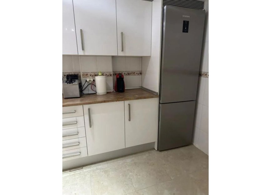 Resale - Ground floor apartment - Marbella - Nueva Andalucia