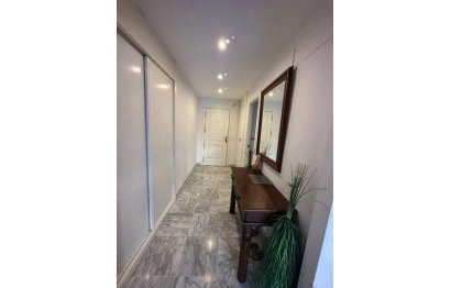 Resale - Ground floor apartment - Marbella - Nueva Andalucia