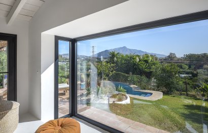 Resale - House - Detached Villa - Marbella - Guadalmina Alta