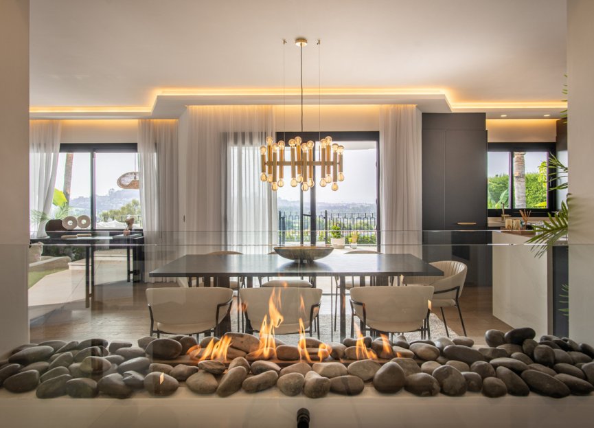 Resale - House - Detached Villa - Benahavís - La Quinta