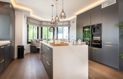 Resale - House - Detached Villa - Benahavís - La Quinta