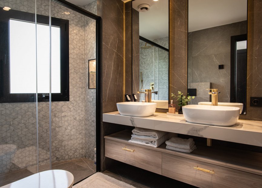 Resale - House - Detached Villa - Benahavís - La Quinta