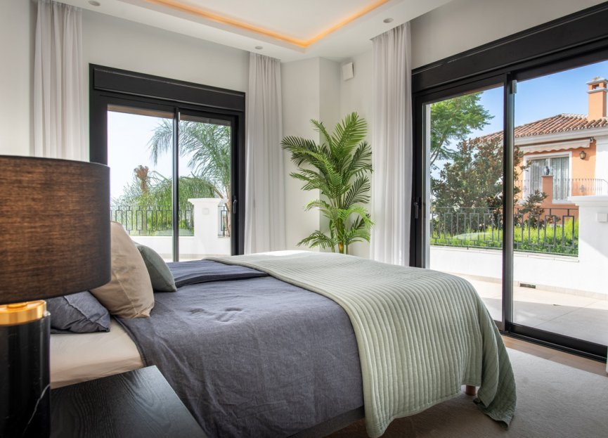 Resale - House - Detached Villa - Benahavís - La Quinta