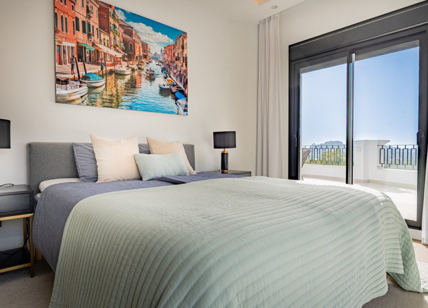 Resale - House - Detached Villa - Benahavís - La Quinta