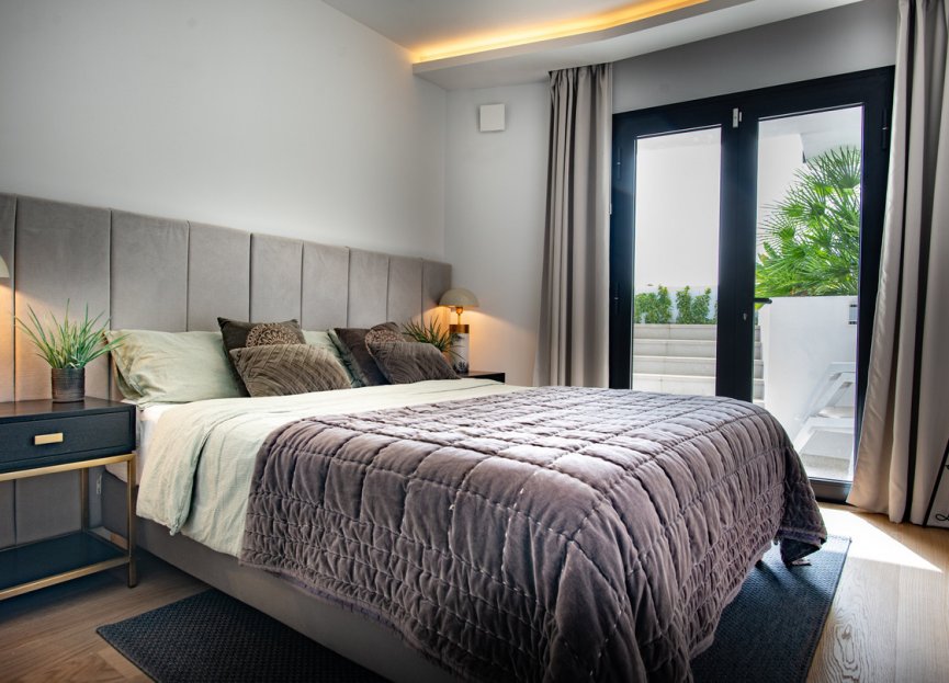 Resale - House - Detached Villa - Benahavís - La Quinta