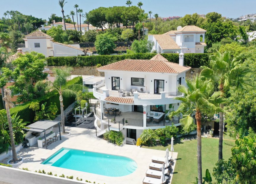 Resale - House - Detached Villa - Benahavís - La Quinta