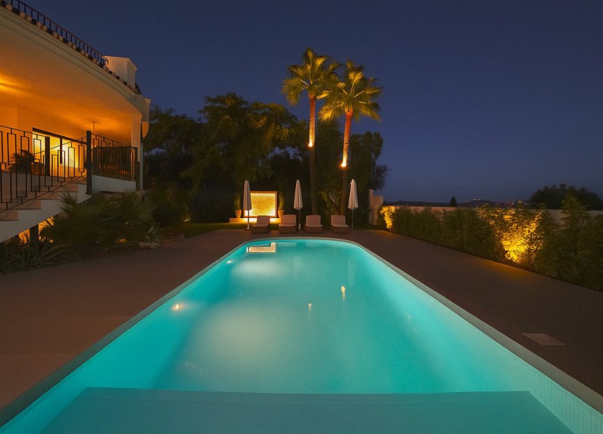 Resale - House - Detached Villa - Benahavís - La Quinta