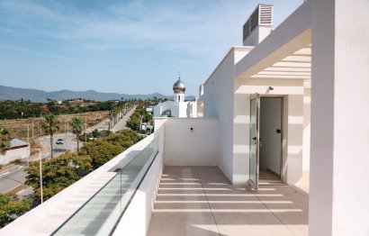 Resale - Apartment - Penthouse - Estepona - Selwo