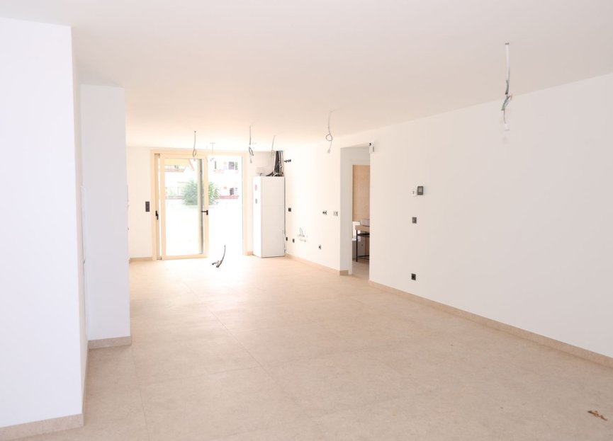 Resale - Apartment - Penthouse - Estepona - Selwo