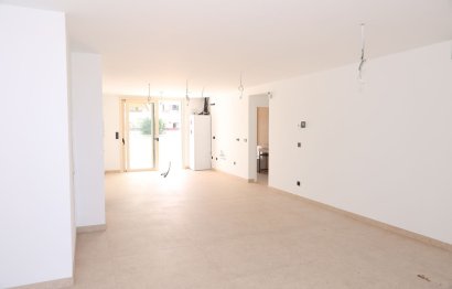 Resale - Apartment - Penthouse - Estepona - Selwo