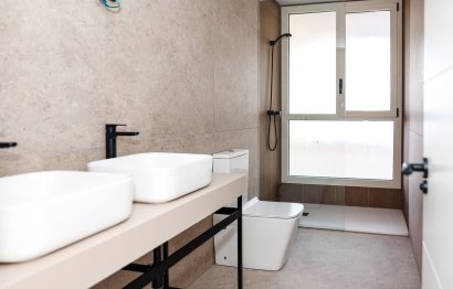 Resale - Apartment - Penthouse - Estepona - Selwo