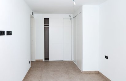 Resale - Apartment - Penthouse - Estepona - Selwo