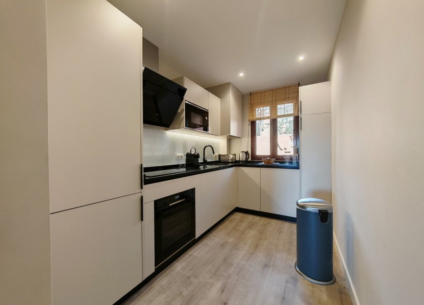 Reventa - Apartment - Middle Floor Apartment - Benahavís - Benahavís Centro