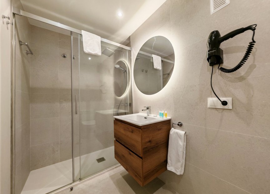 Reventa - Apartment - Middle Floor Apartment - Benahavís - Benahavís Centro