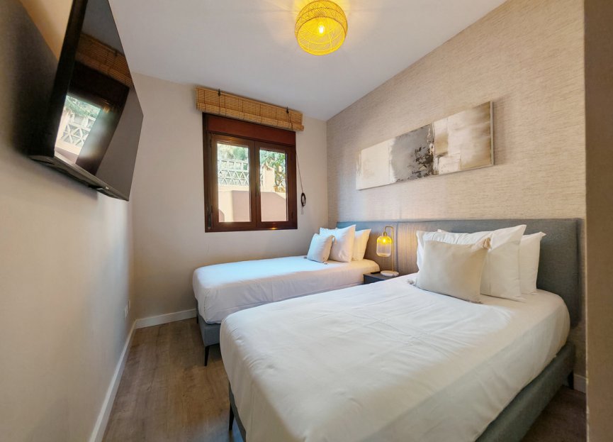 Reventa - Apartment - Middle Floor Apartment - Benahavís - Benahavís Centro