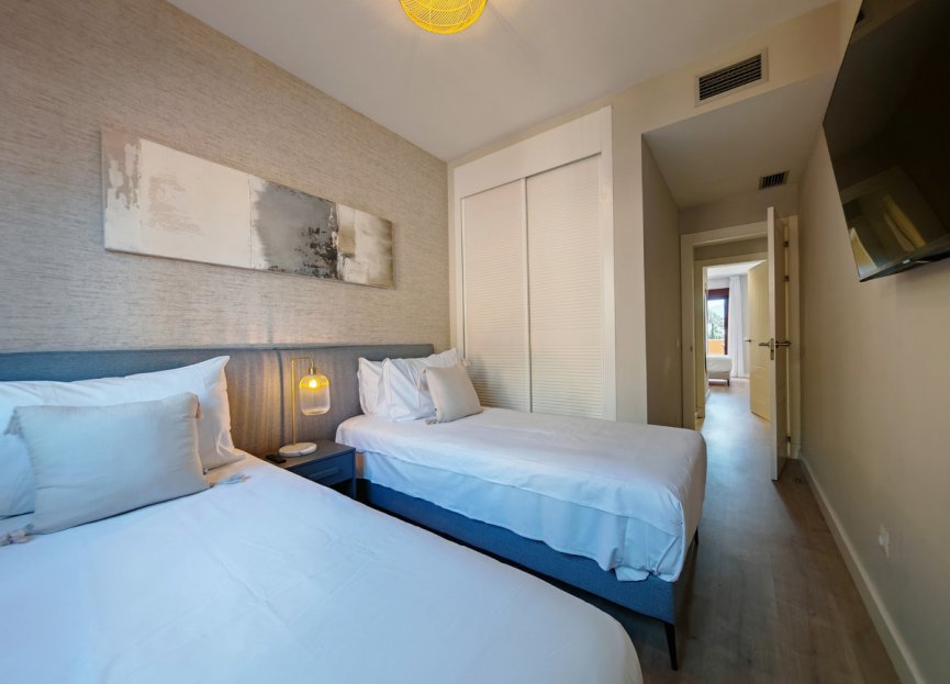 Reventa - Apartment - Middle Floor Apartment - Benahavís - Benahavís Centro